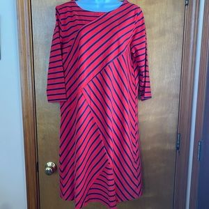 IZOD DRESS - size large, 3/4 sleeve